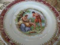 Porcelana Ćmielów stary z okresu  1960 r talerzyk z wzorem biblijnym