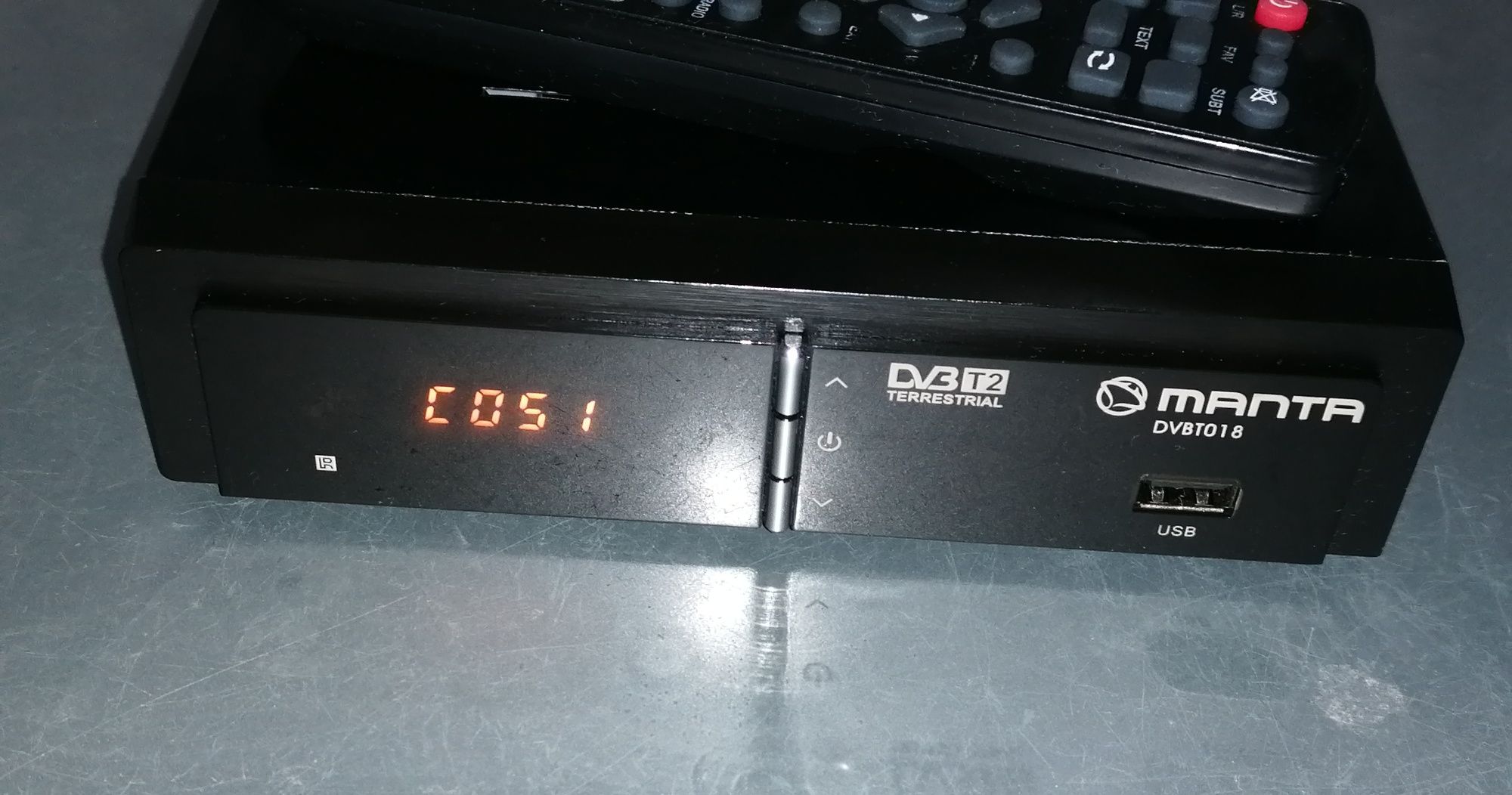 Tuner dekoder dvb-t2 h.265 HEVC dekoder Manta dvbt018