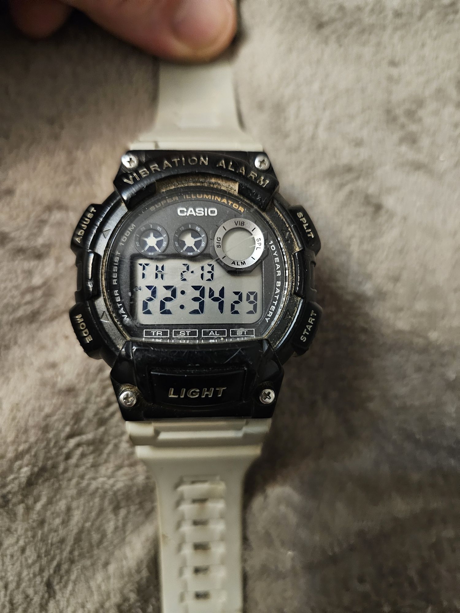 Sprzedam zegarek Casio W-735h