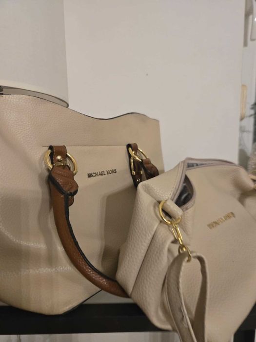Duża torebka Michael Kors beżowa z kosmetyczką