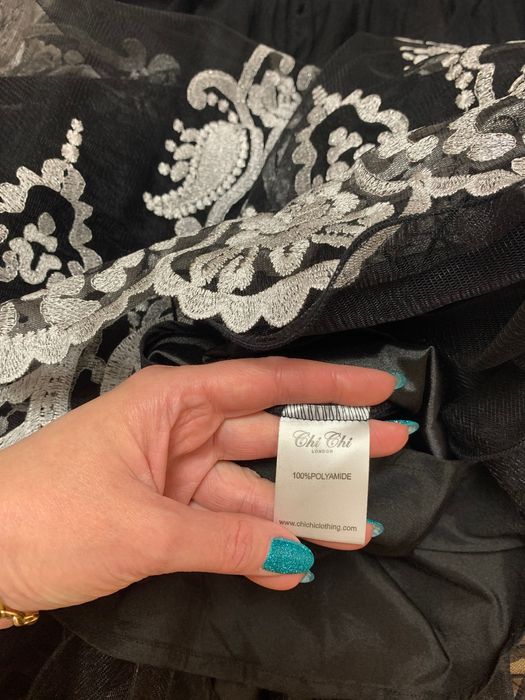 Вечернее платье Chi Chi London