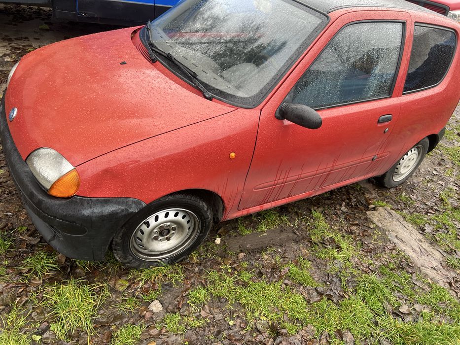 Seicento 900 z hakiem wazne oplaty