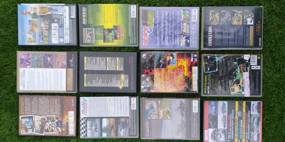 Pack 12 jogos PC como novos. C