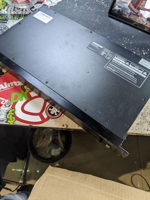 SHURE MXWANI8 audio network interface