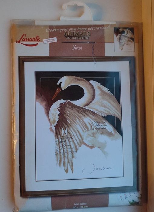 Lanarte Swan, Набір для вишивки
Dimensions Summer's End


Описание
Нов