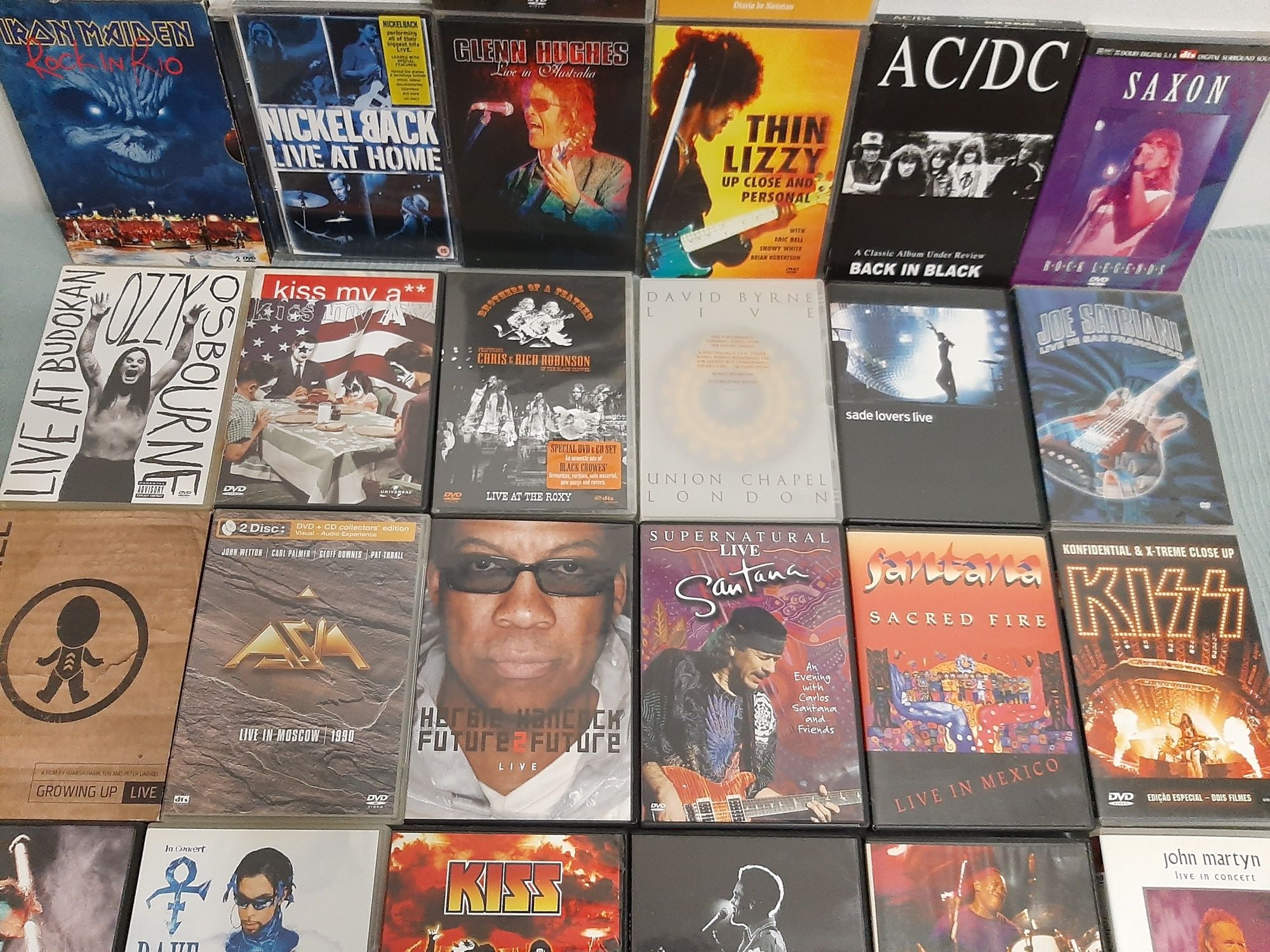 32 DVD MUSICAIS 15 CDS música brasileira