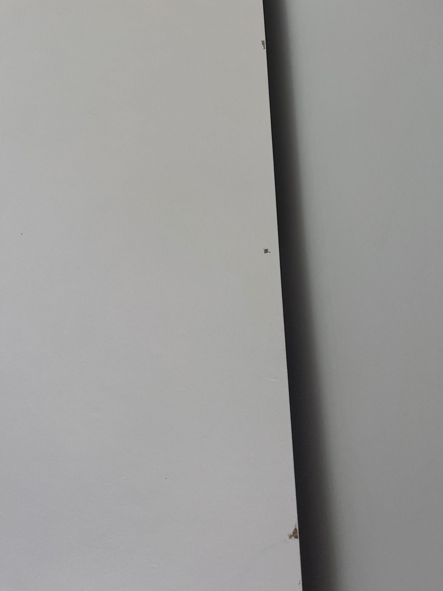 Cómoda IKEA Koppang Branca Usada.