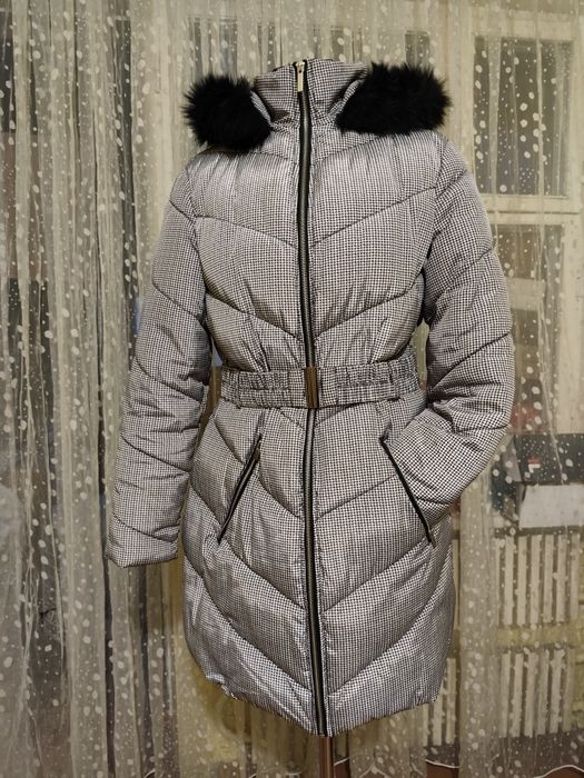 Продам зимнюю курточку