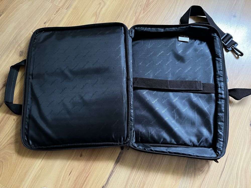 Pokrowiec na laptopa Targus