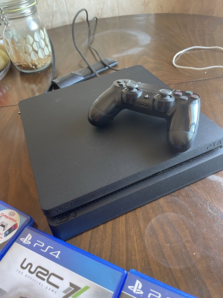 Ps4 a venda 150€ em otimo estado