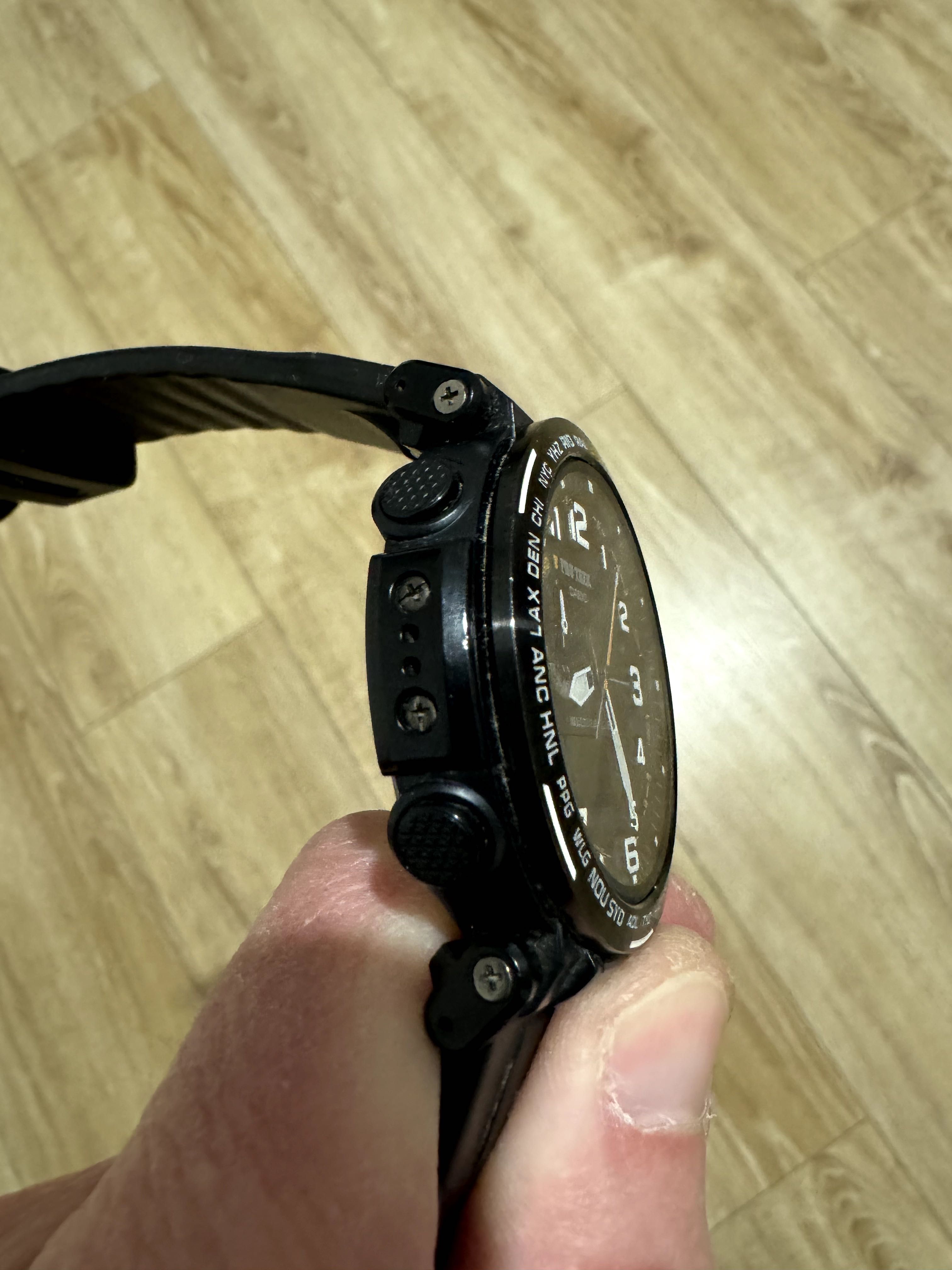 Casio PRW- 6600Y