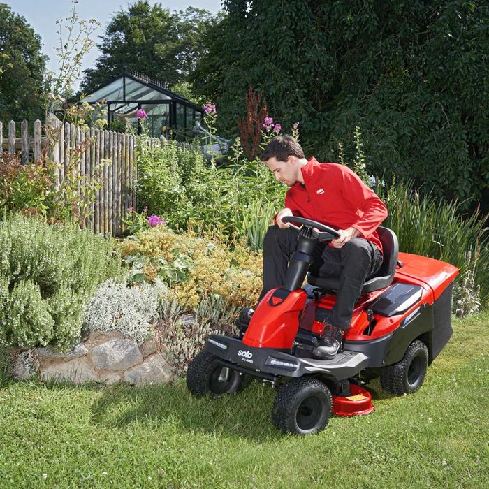 Akumulatorowy traktorek ogrodowy z koszem AL-KO E-RIDER R74.5 Li 36V