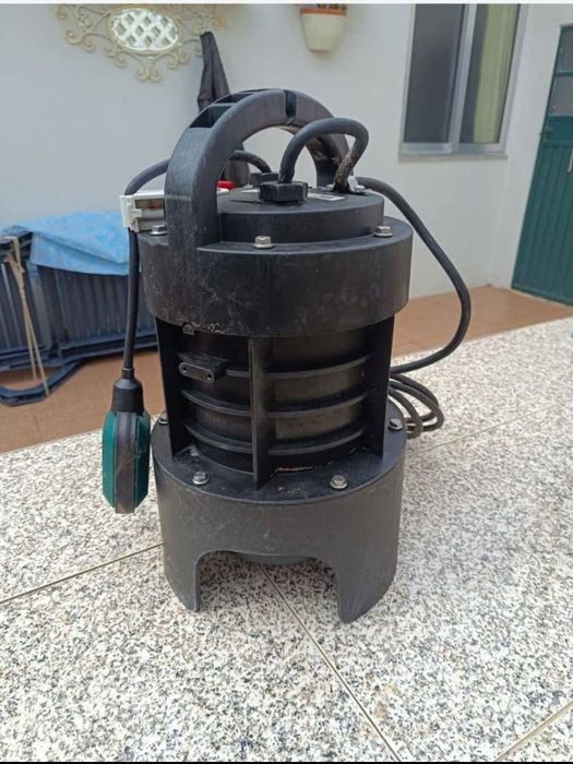 Bomba de água /triturador