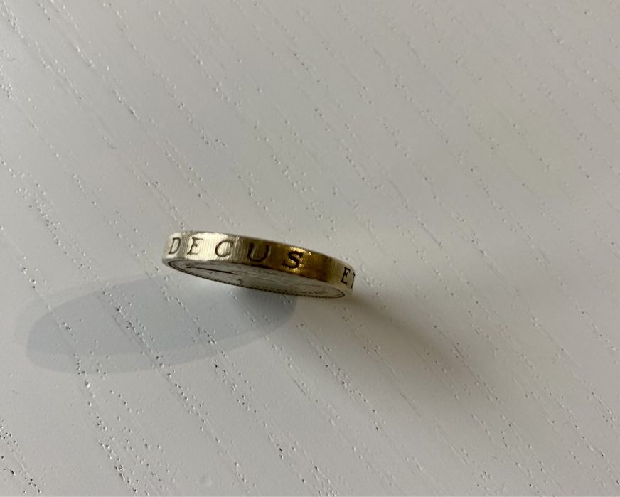 One Pound 1983 Elizabeth II unikat