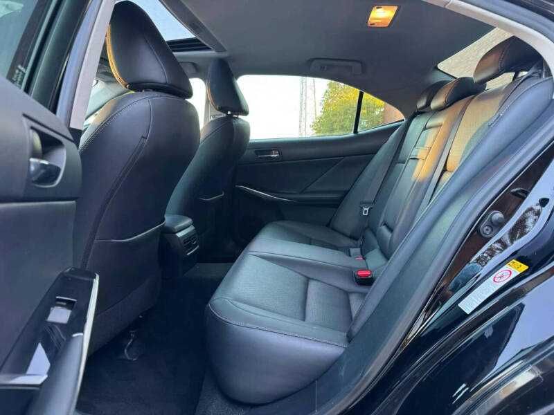 2016 Lexus IS 300