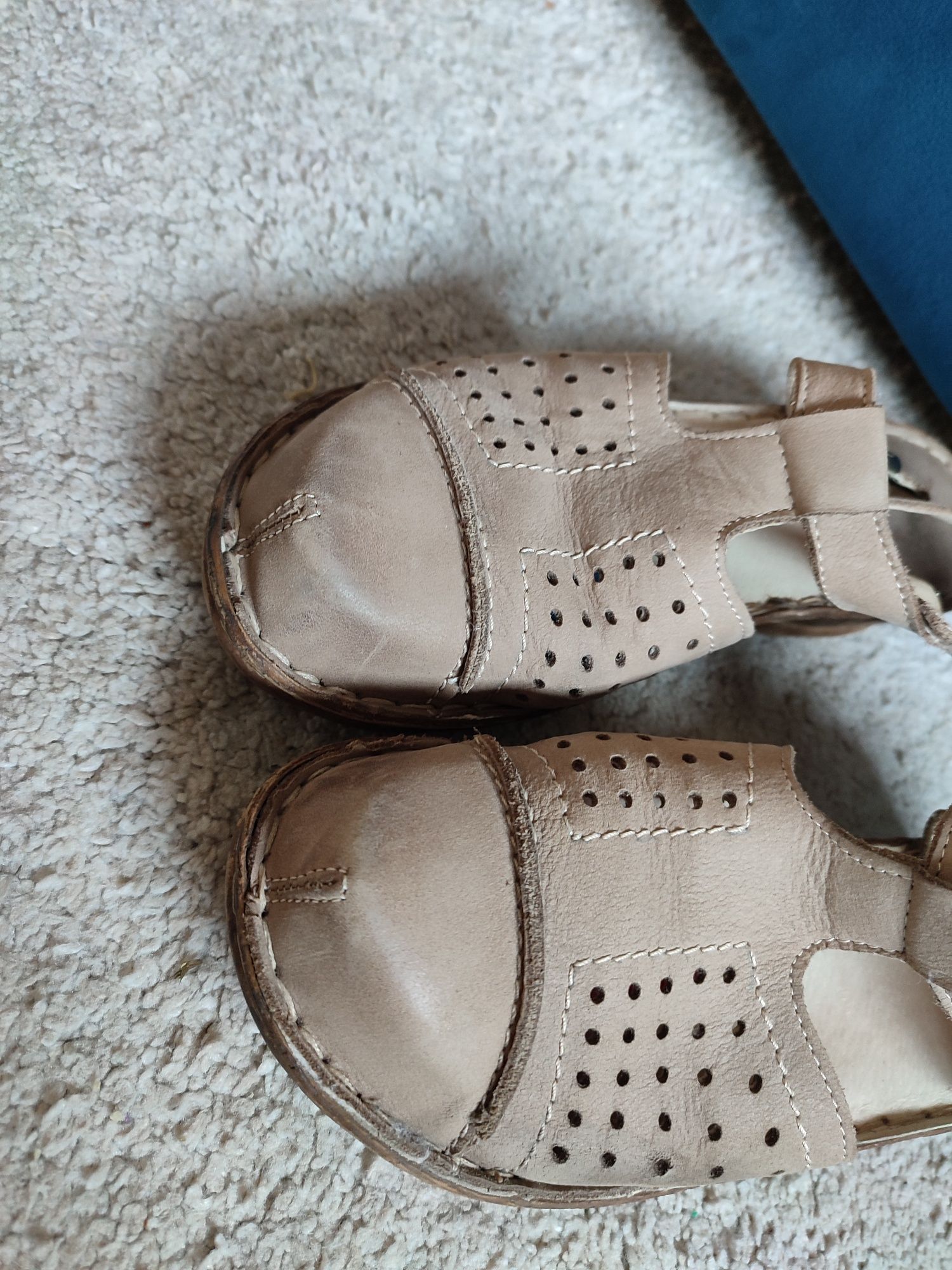 Sandały skórzane letnie buty łukbut karmelowe beżowe brązowe zapinane