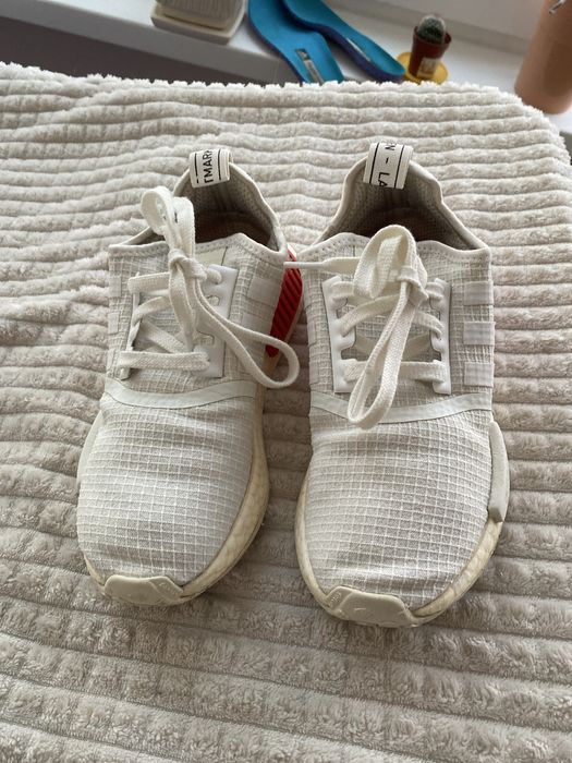 Adidas nmd r1 white