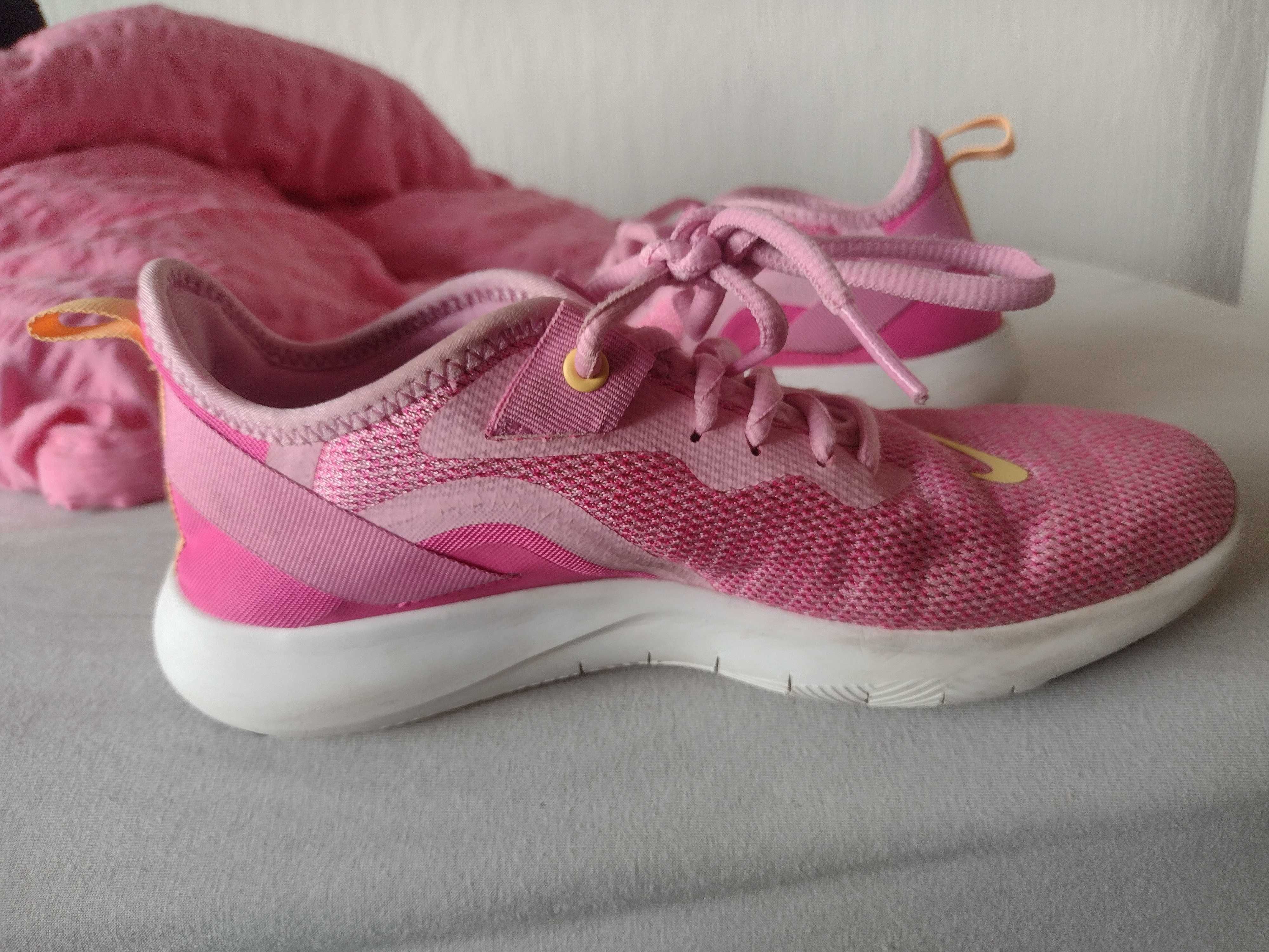 Buty damskie Nike WMNS Flex Trainer 9 . Rozmiar 36.5