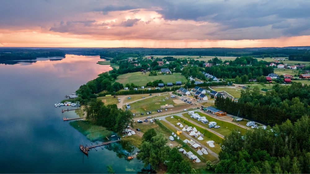 Pole namiotowe Tarasy Kątno pole kempingowe camping