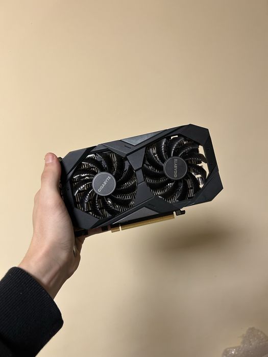 Rtx 3050 6Gb Gigabyte Відеокарта не робоча