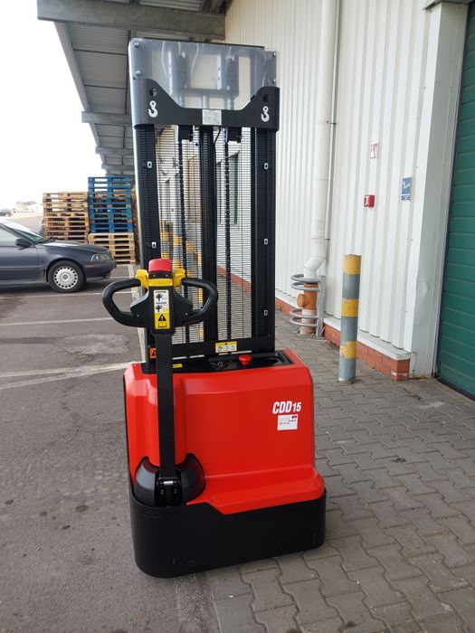 Wózek paletowy  z masztem Hangcha CDD15-i