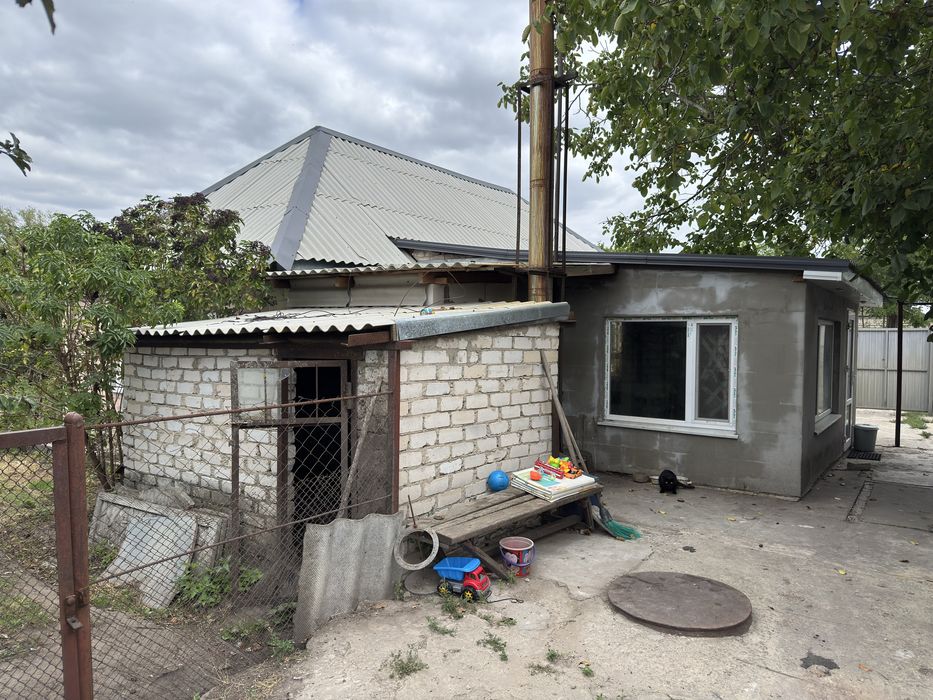 Продаж будинку с.Катеринівка Царичанський рн.