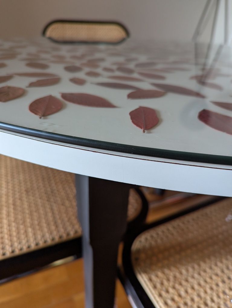 Mesa vintage com vidro