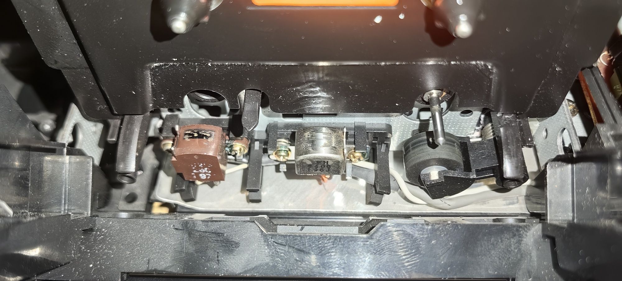 Касетний програвач Denon DRM-400