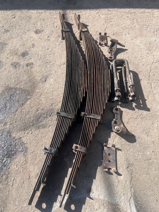 Ресори рисори Зил 131 130 комплект передні