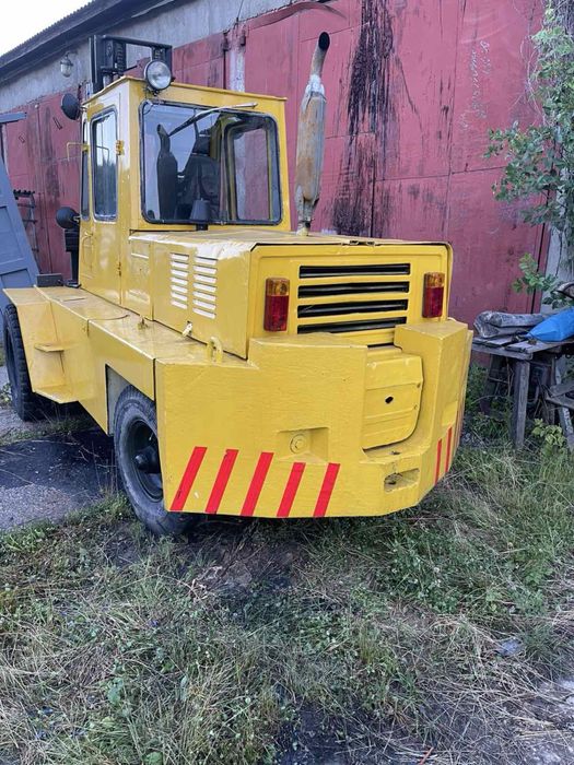 Продам погрузчик Львовский