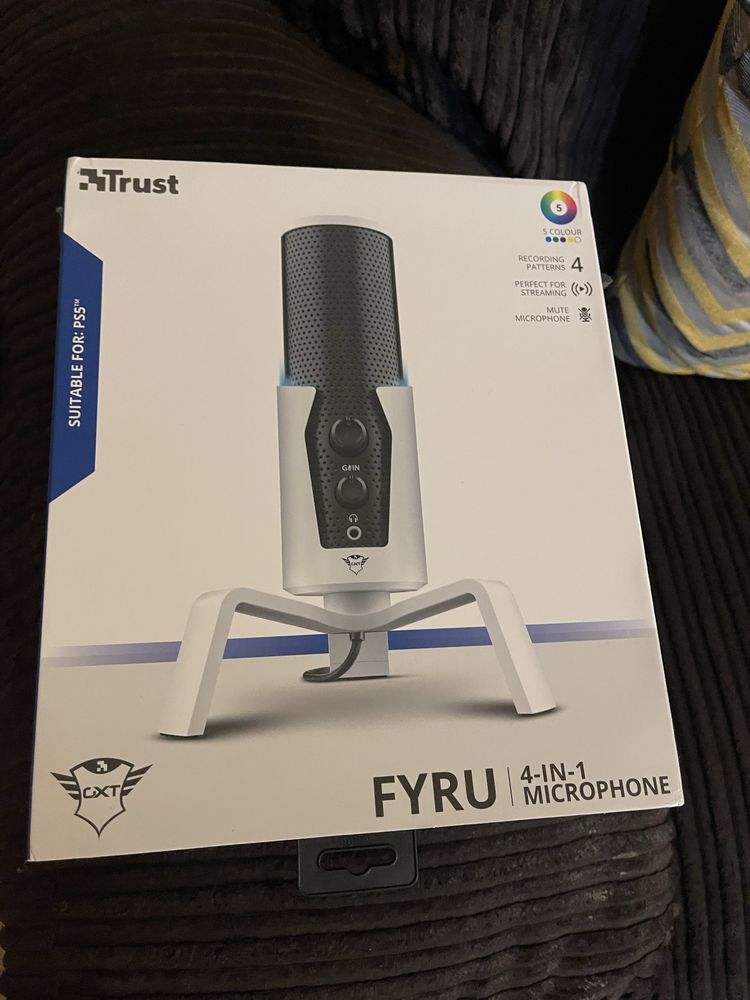 Microfone Trust FYRU 4 em 1