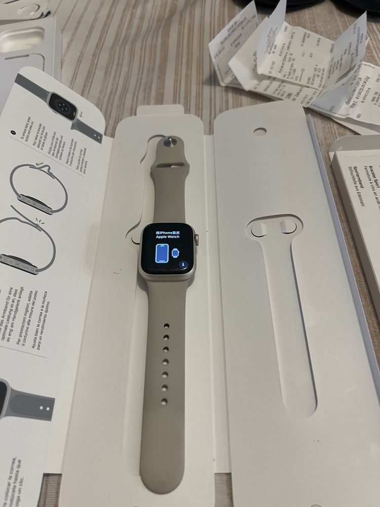 Apple Watch 7 41mm Starlight Aluminium Case