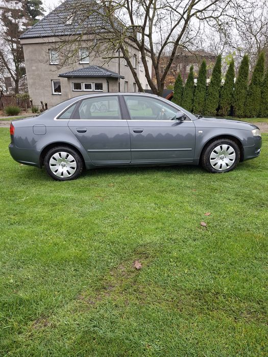Audi A4 B7 sedan