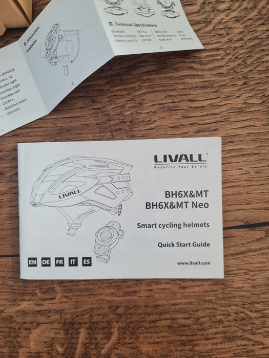 Livall Smart Kask MTB MT1 Neo Intercom/LED/SOS/BT r. 54-58cm czarny