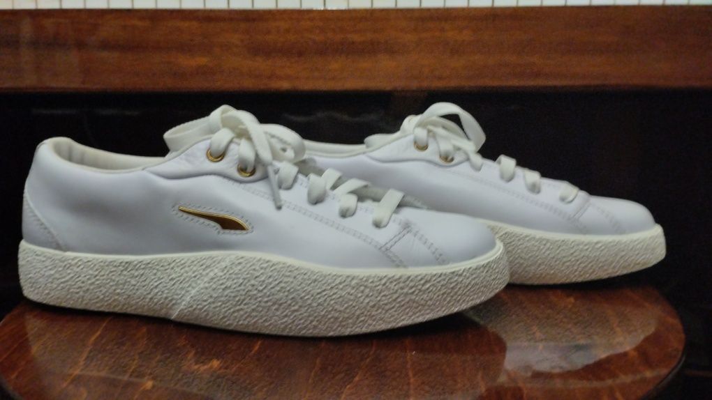 Женские кроссовки Puma Love Twist Wn's 37344801 кожаные