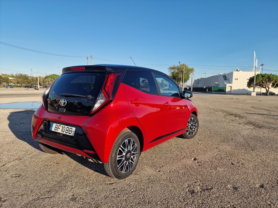 Toyota Aygo Red X-Clusiv Edition