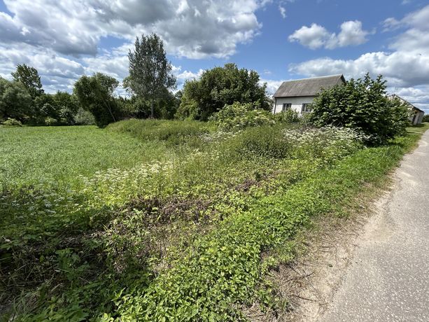 Działka z decyzja WZ 19 ar Stryczowice gm. Waśniów koło Ostrowca Św.