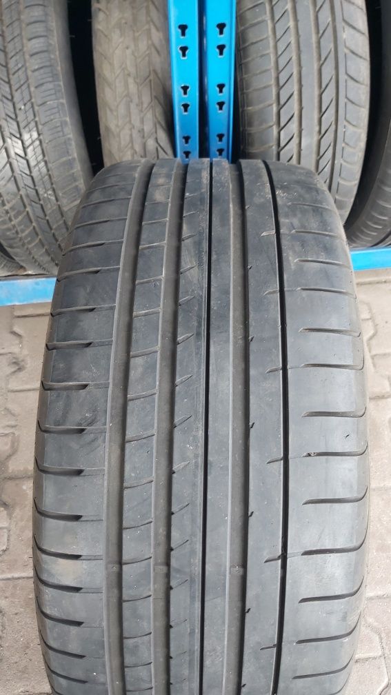 Opona GOODYEAR Eagle F1 Asymmetric 2    285/40R21