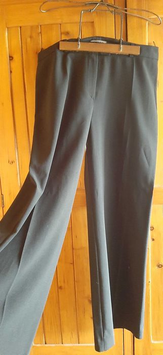 Eleganckie Spodnie Miss Rozmiar 46 - Klasyka do biura i na co dzień!