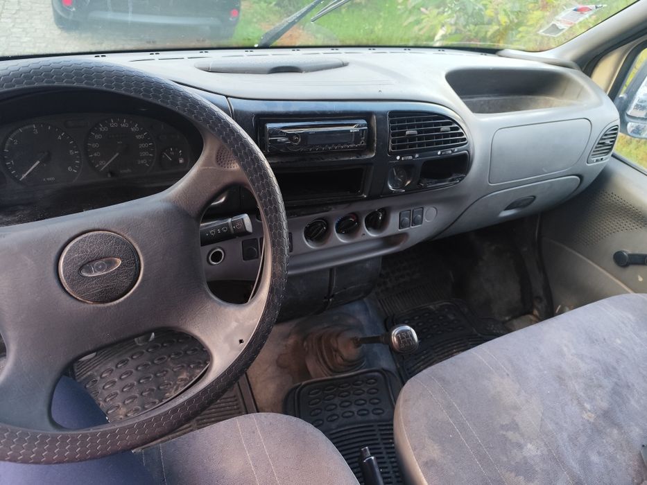 Ford transit teto alto