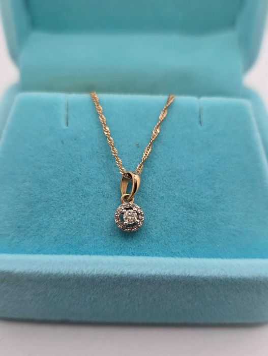 Подвеска с бриллиантами