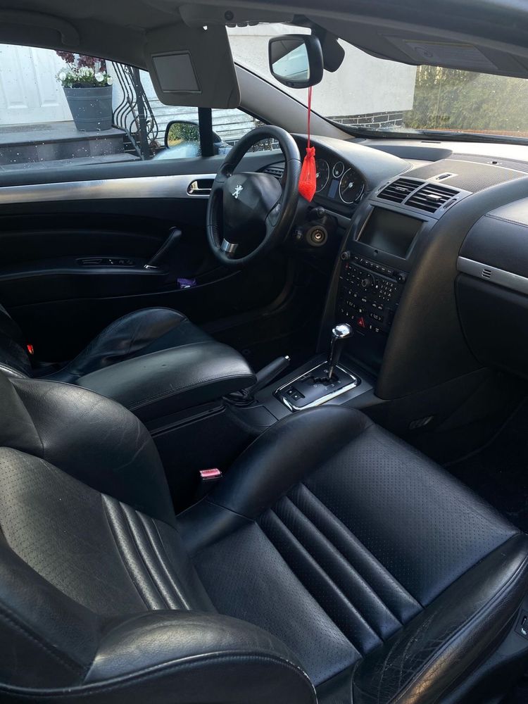 Peugeot 407 coupe