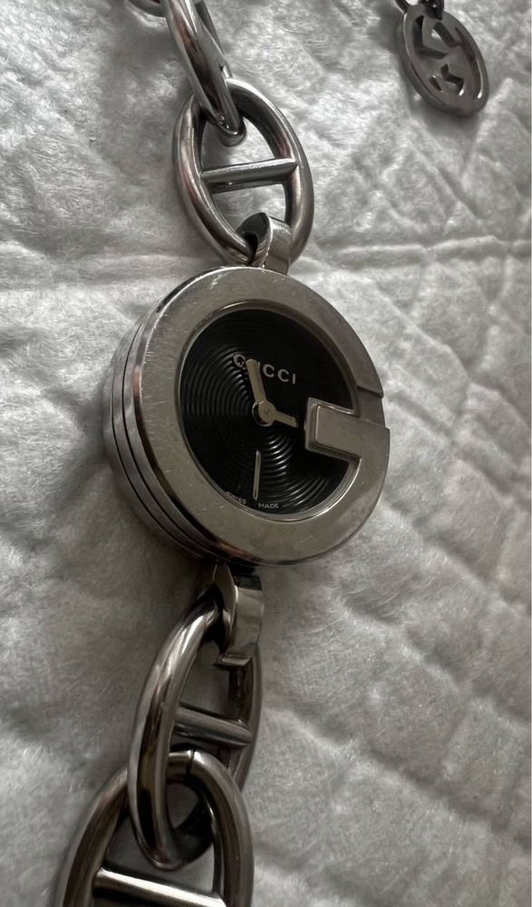Винтажные часы Gucci