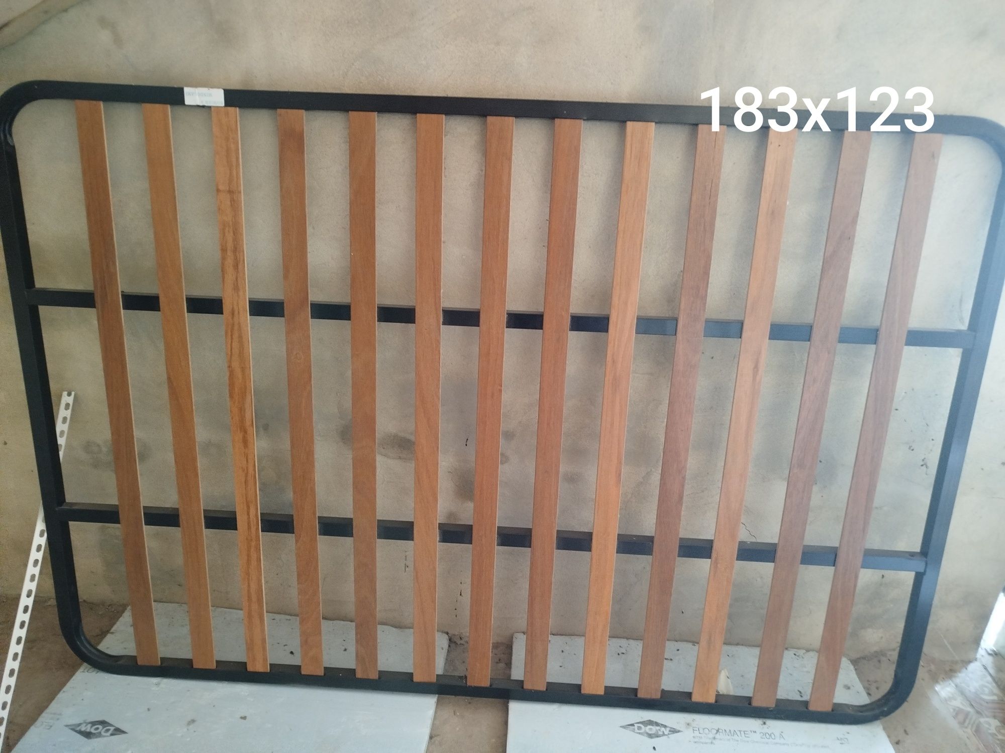 Estrado cama de casal