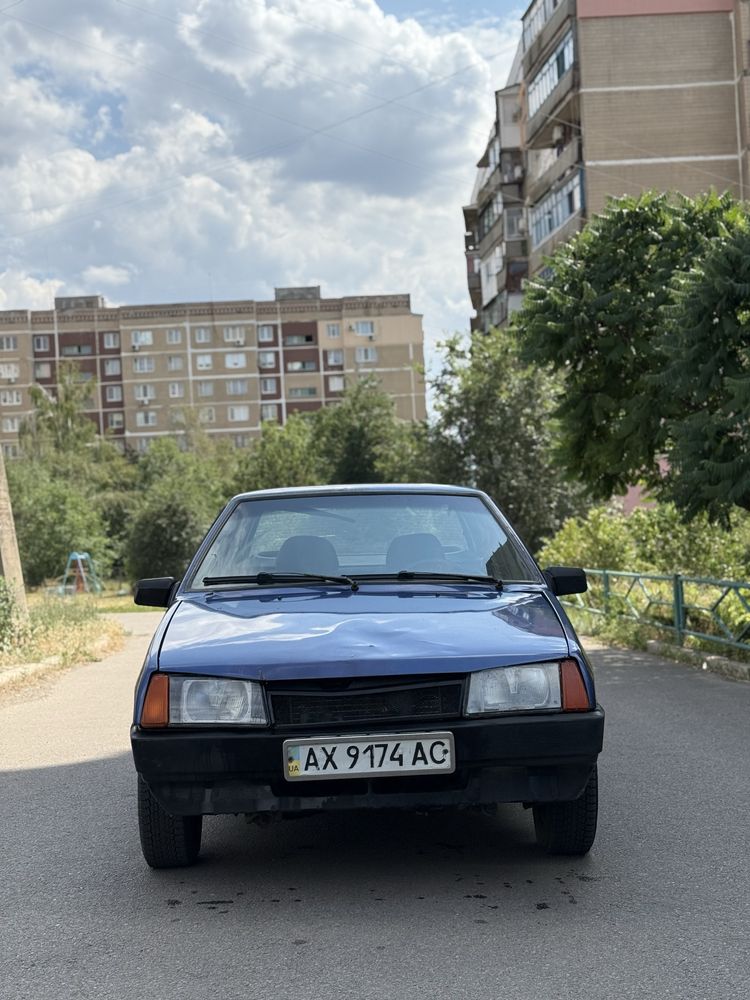 Продам ваз 21099 1.6 инжектор