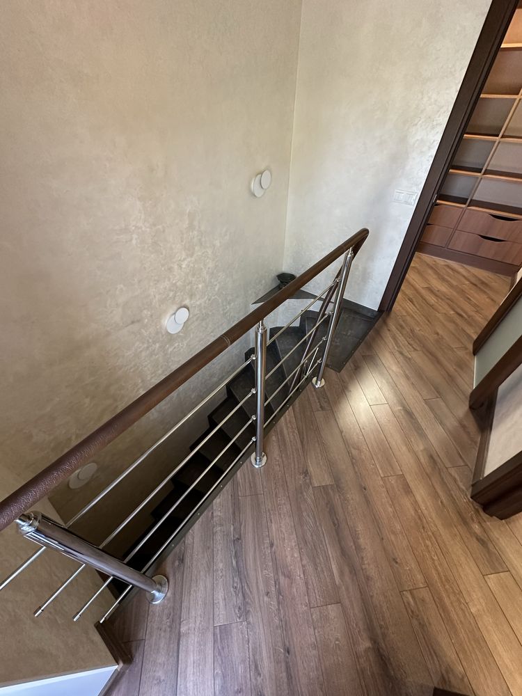 Дом 16ст. Великого Фонтану 15 хвилин пішки до моря. Таунхаусу 108.6м²