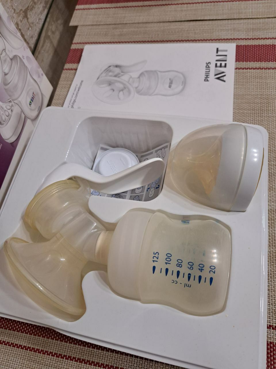 Молокоотсос Philips Avent ручний