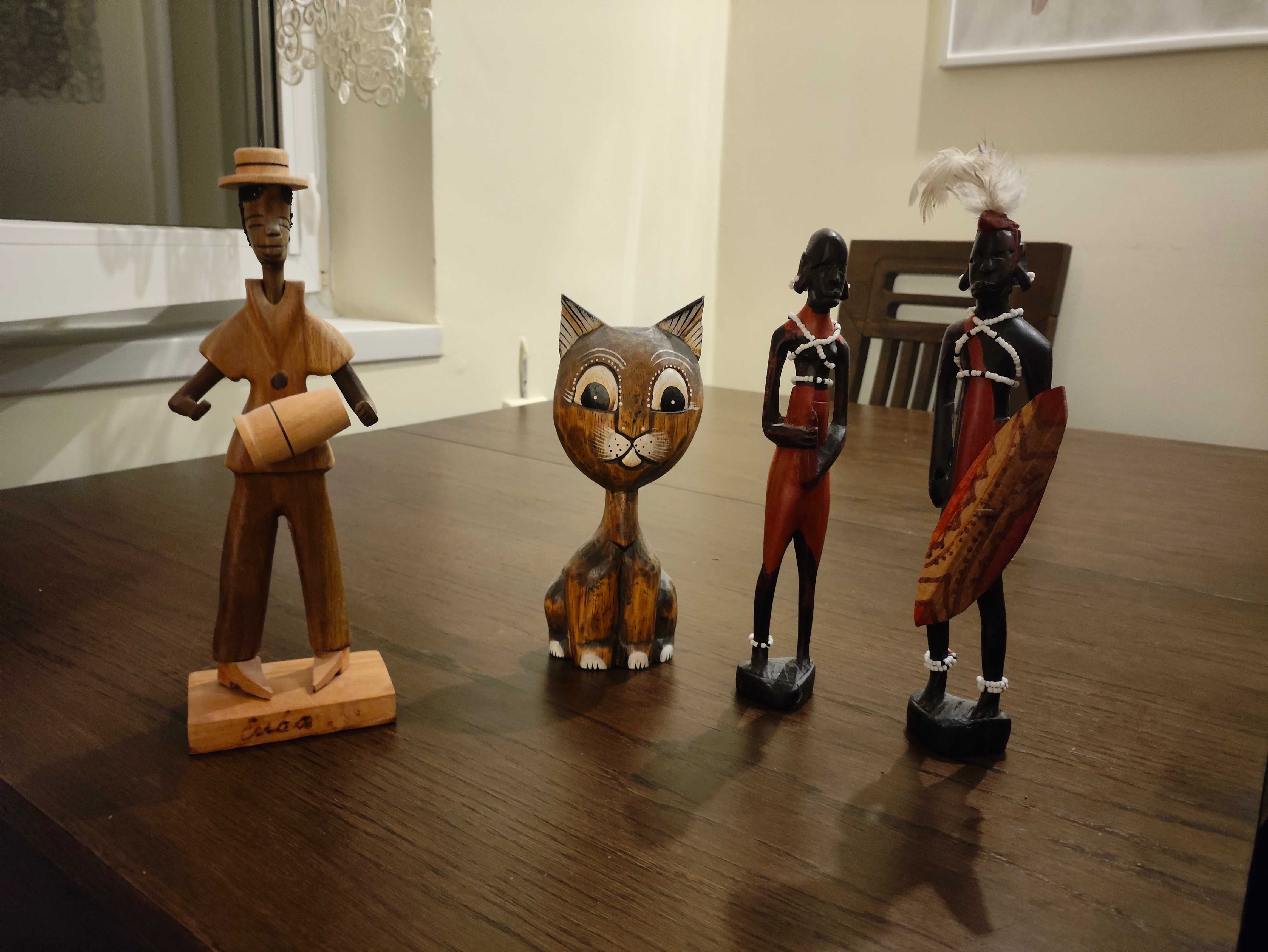 Figurki z Afryki i Kuby