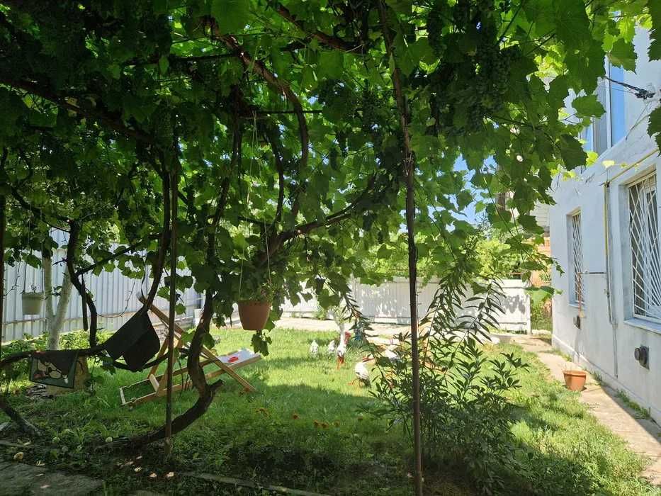 Продам будинок з ремонтом 100м.кв  в смт Глеваха!