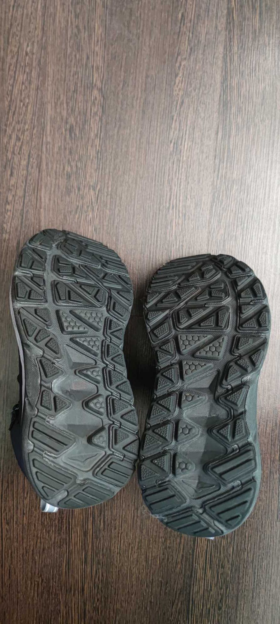 Трекінгові черевики Hoka Stinson Mid  GTX.        Р 40     25см